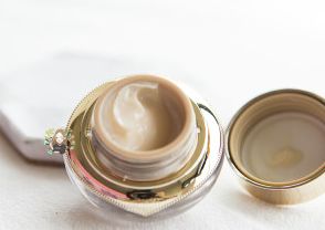 款抗皱眼霜真实测评闭眼选不踩雷指南OG真人游戏眼霜哪个牌子比较好？8(图10)